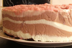 Pink Cake ( Tort roz )