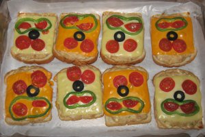 Sandviciuri cu ton la cuptor