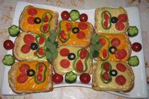 Sandviciuri cu ton la cuptor
