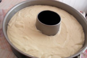 Guguluf cu lamaie-Lemon Pound Cake