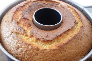 Guguluf cu lamaie-Lemon Pound Cake