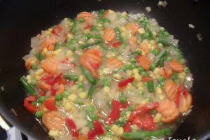 Pilaf cu legume si sofran