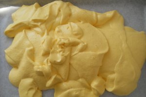 Banana roll cake