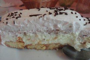 Tort cu crema de lamaie