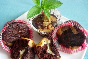 Black and white muffins