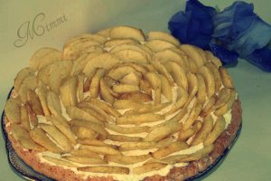 Tarta cu branza si mere