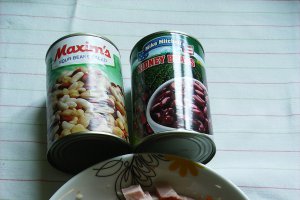 Fasole rosie, alba, naut si bacon!