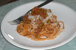 Spaghete alla bolognese(una din variante)