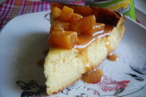 Cheesecake cu ananas caramelizat