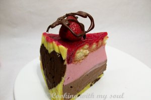 Tort aniversar