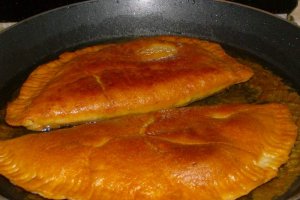 Turte cu urda si marar
