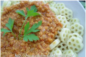 Margarete cu sos si carne