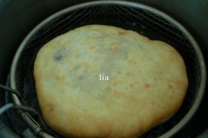 Placinte ardelenesti, umplute cu cartofi copti si aroma de ceapa
