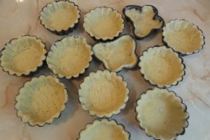 Mini-tarte cu capsuni
