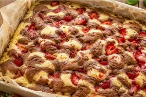 Pandispan cu capsuni si cacao