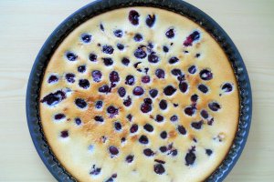 Budinca cu cirese amare sau Clafoutis
