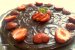 Tort de ciocolata si capsuni-2