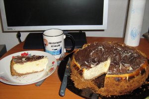Cheesecake cu ingrediente pur romanesti