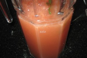 Red grapefruit mint cooler