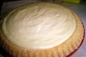 Tarta cu crema de vanilie si capsuni