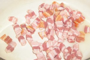 Mancare cu carne de porc,costita afumata,ghimbir si orez salbatic