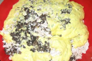 Salata de ciuperci cu piept de pui si patrunjel