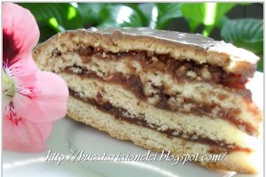 Tort fraged cu dulceata de capsune