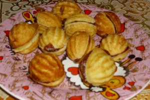 Nuci umplute