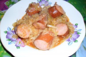 Varza cu carnati" Crenguta"