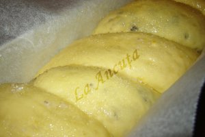 Cozonac cu nuca si mac