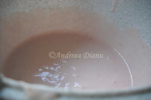 Prajitura cu crema de capsuni si iaurt