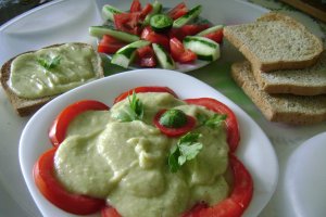 Salata cremoasa de dovlecei