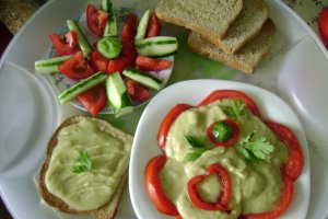 Salata cremoasa de dovlecei
