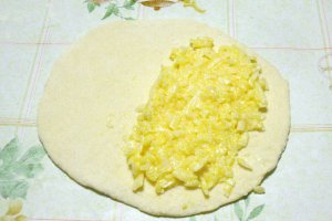 Placintele copilariei mele(cu branza)
