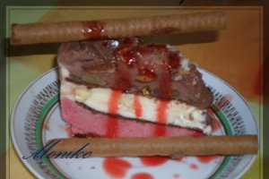 Tort de inghetata