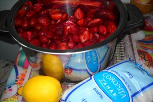 Dulceata de capsune