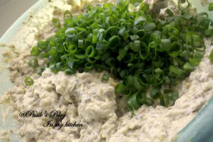 Salata de vinete cu smantana si ceapa verde