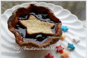 Mini - tarte cu dulceata de capsune