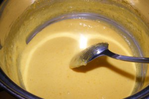 Tort cu lemon curd si mousse de ciocolata alba