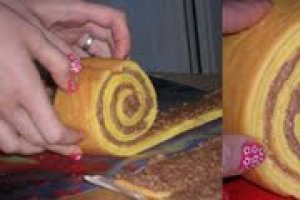 Tort cu spuma de vanilie si crema ganache