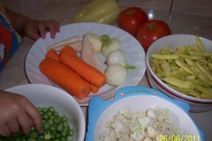 Ciorba cu legume de vara