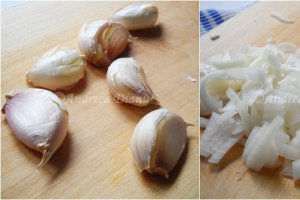 Pastai scazute cu usturoi