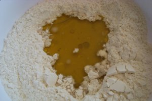 Focaccia cu ceapa si masline