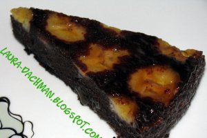 Prajitura rasturnata cu banana