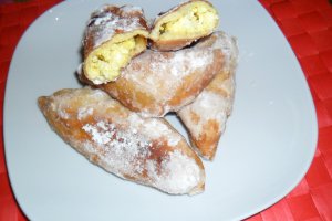 Reteta delicioasa de gogosi pregatite acasa, cu branza dulce