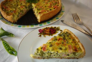 Tarta cu mazare si branza
