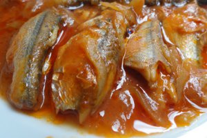 Conserve din pesti mici