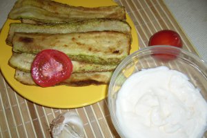Rulouri de dovlecei