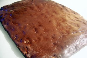 Ciocolata de casa cu nuci