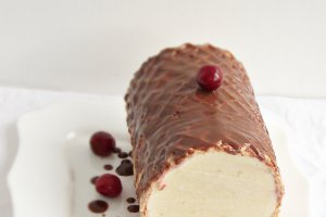 Arctic roll
